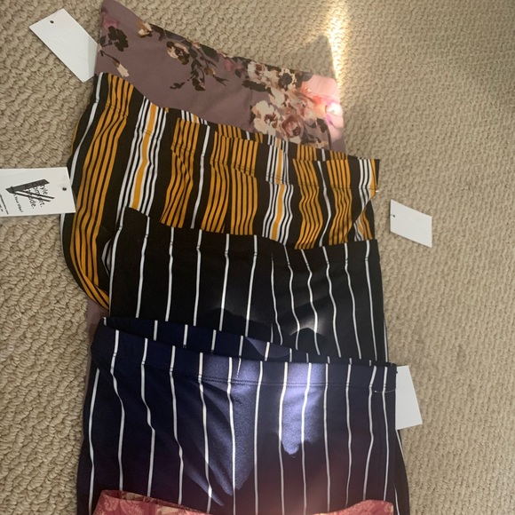 4 Pieces Vibe Wide Leg Flare Pants - Picture 3 of 3